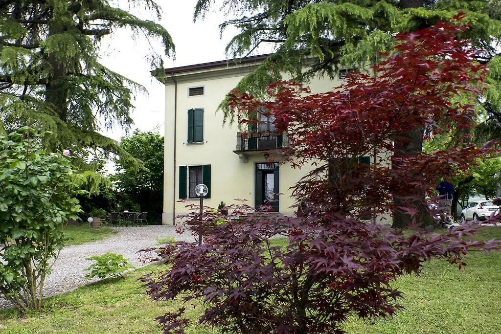 Room & Breakfast Villa Angela Felino