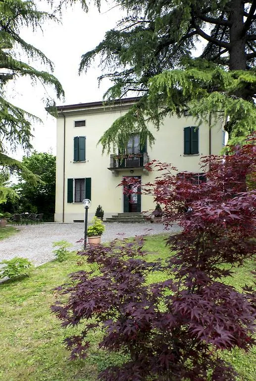 Room & Breakfast Villa Angela Felino Bed & Breakfast