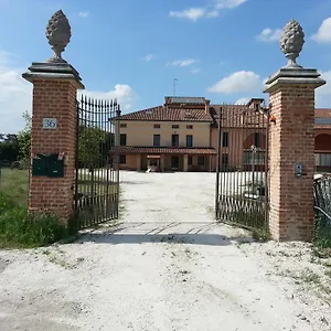  Bed & Breakfast La Viola